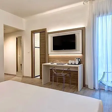 San Giusto Hotel 3*