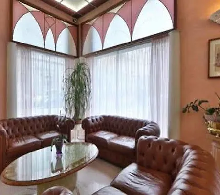 San Giusto 3* トリエステ